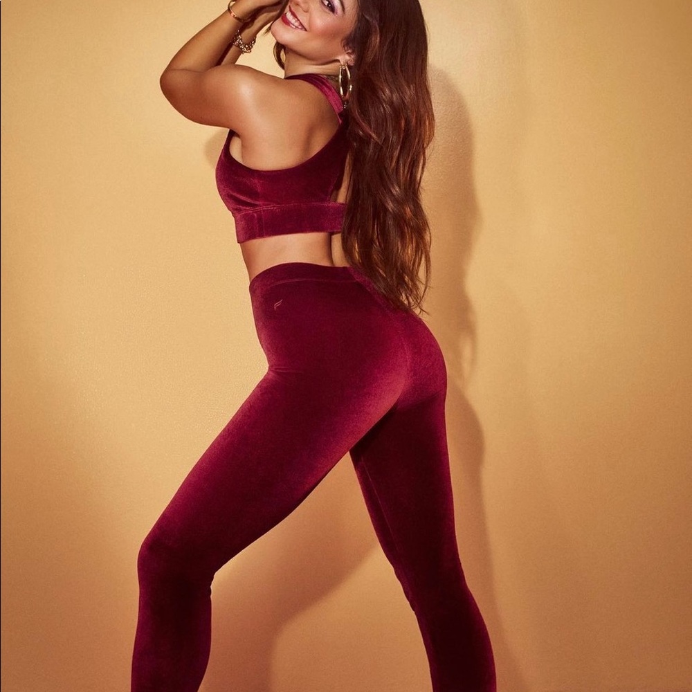 Limited Edition Fabletics X  Vanessa Hudgens “Emma Velour Leggings”